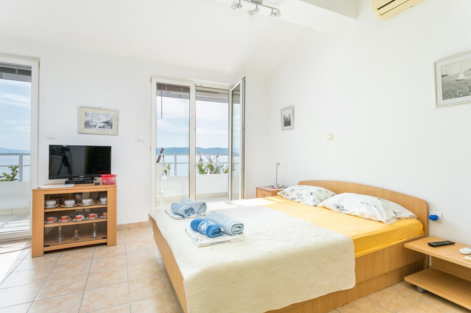 Apartments By The Sea Zivogosce - Porat, Makarska - 20207 إيغراني الغرفة الصورة